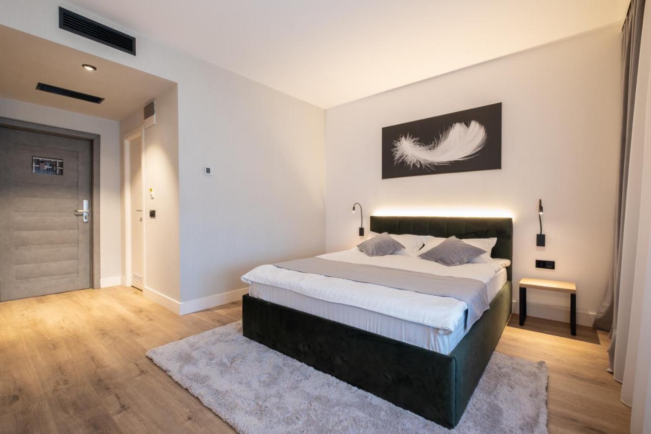 Pensiunea Casa Georgia Comanesti  Экстерьер фото